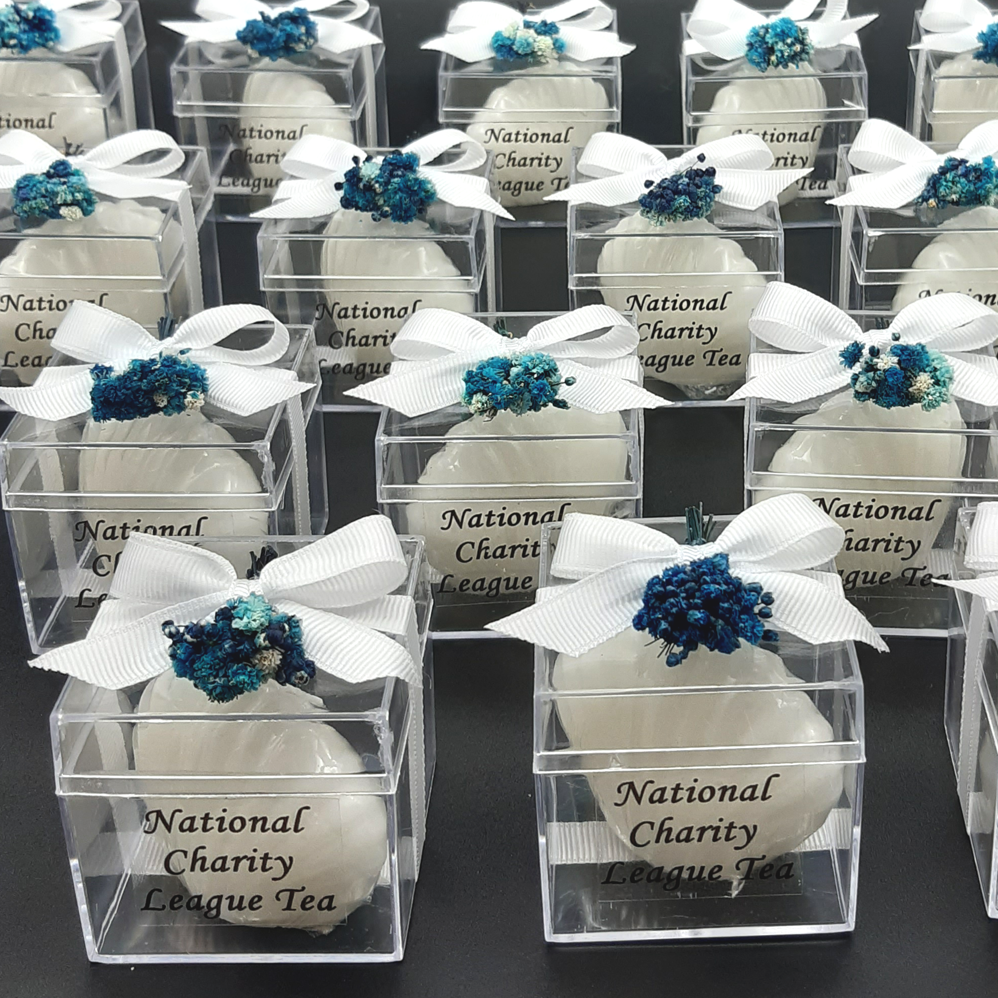 wedding favours for Guest, Candle Sea shell part gifts for baptism, bridal shower, christining