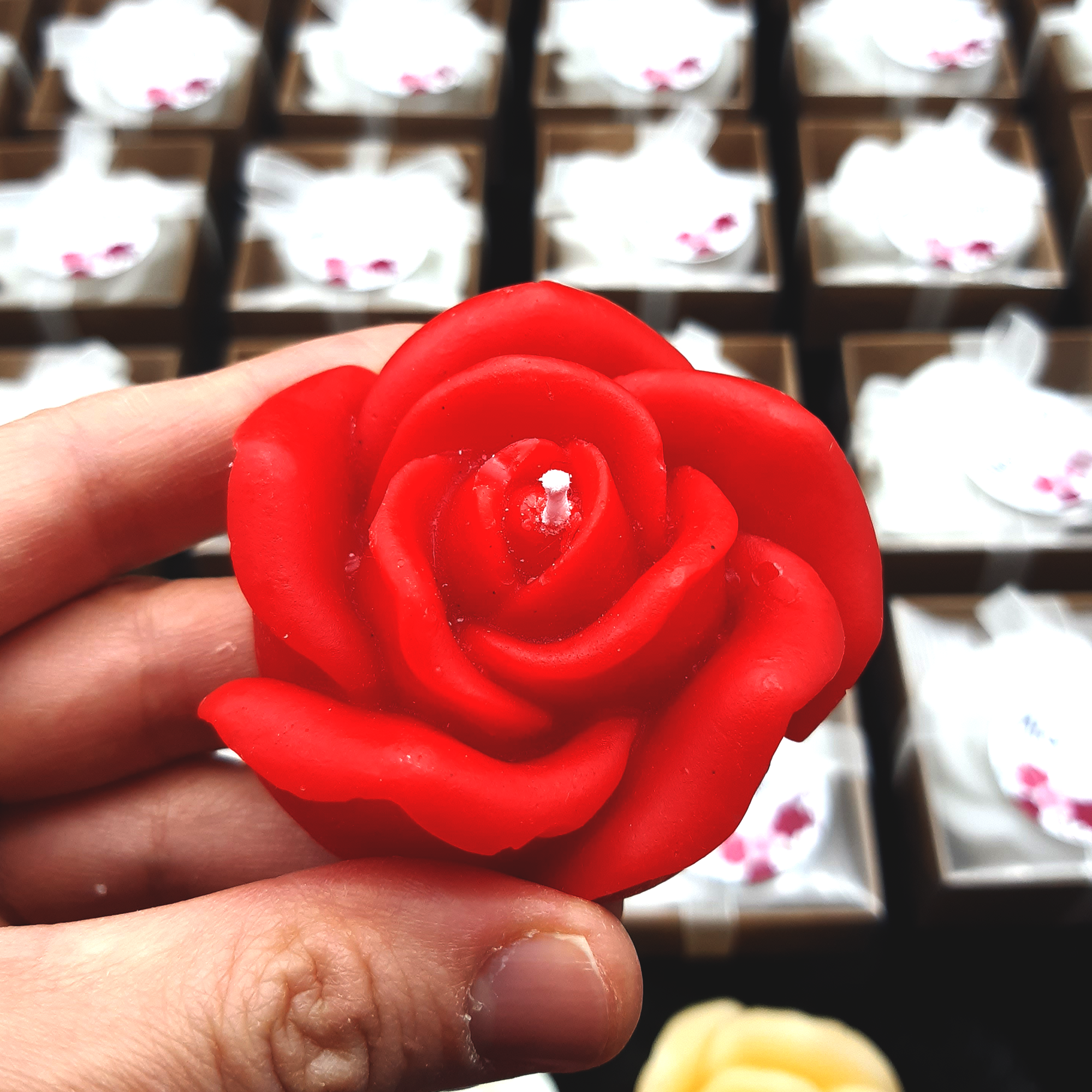 wedding favours candle rose shaped gifts for party, baby shower, bridal shower, baptism