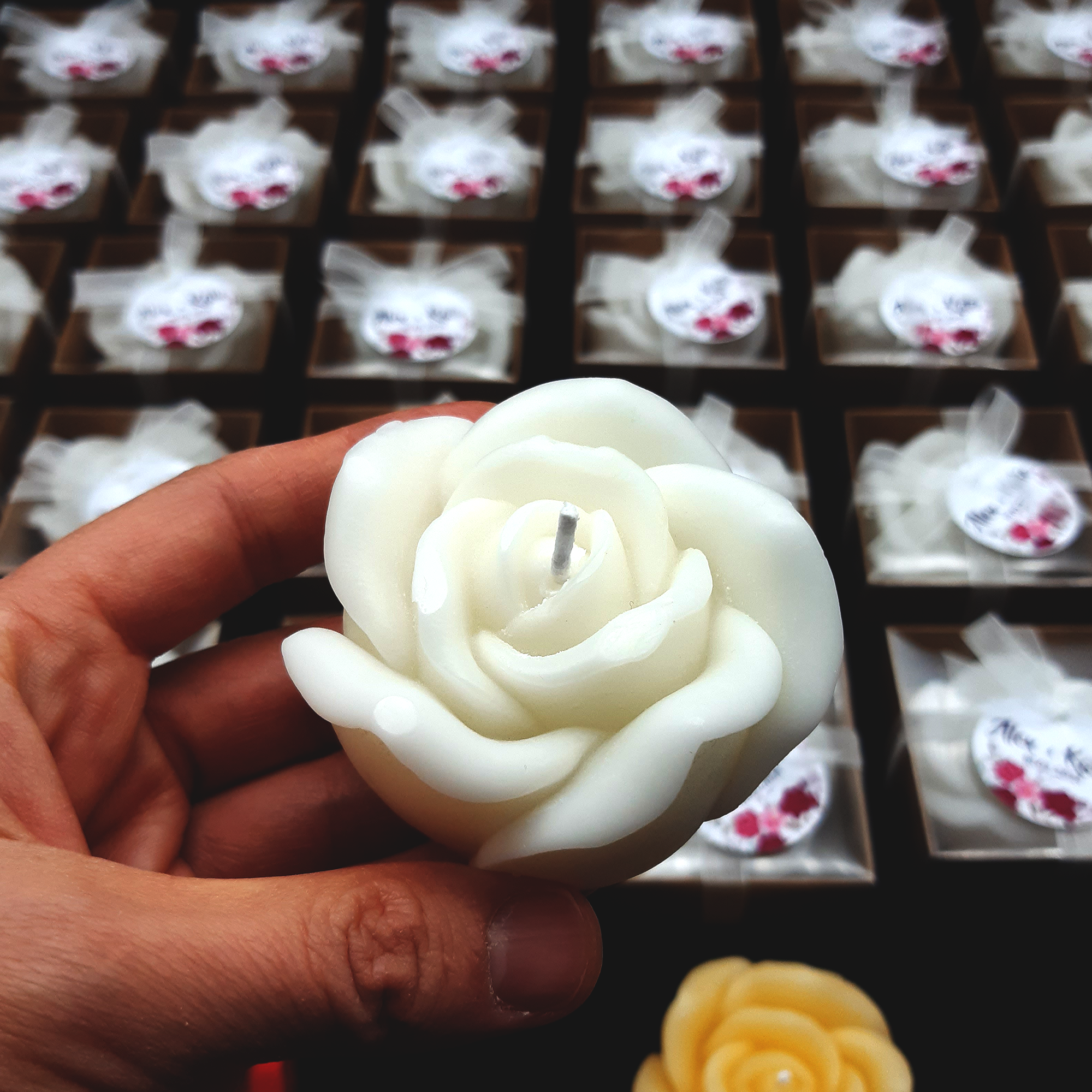 wedding favours candle rose shaped gifts for party, baby shower, bridal shower, baptism