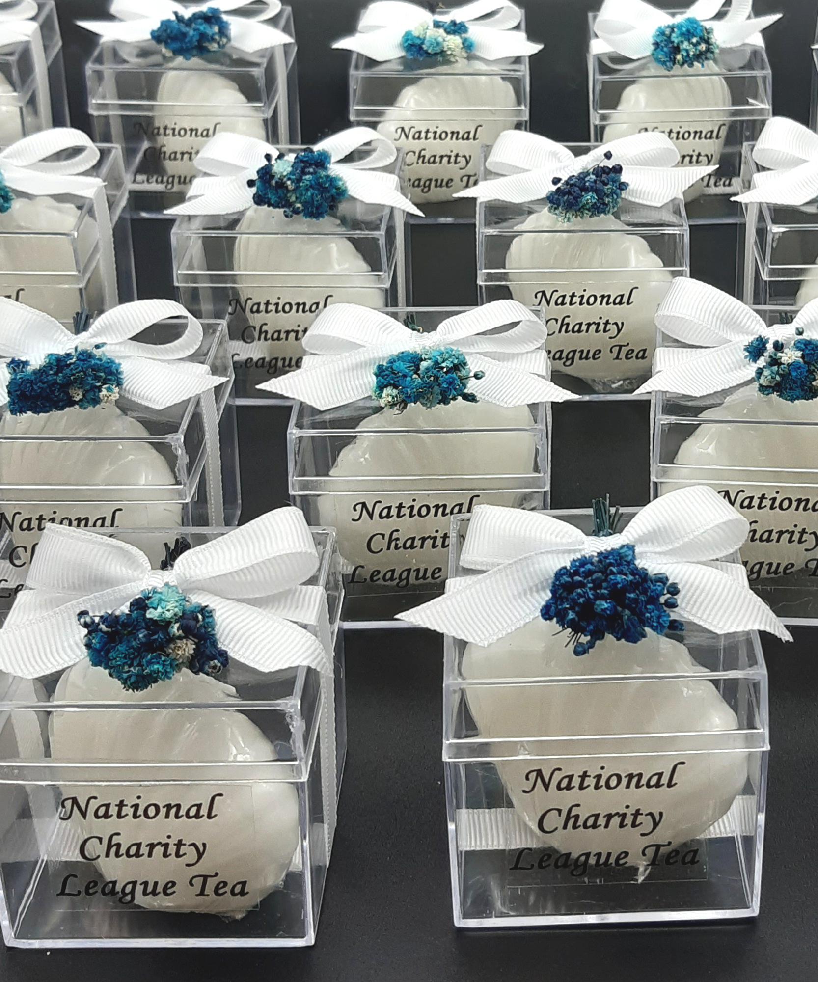 wedding favours for Guest, Candle Sea shell part gifts for baptism, bridal shower, christining