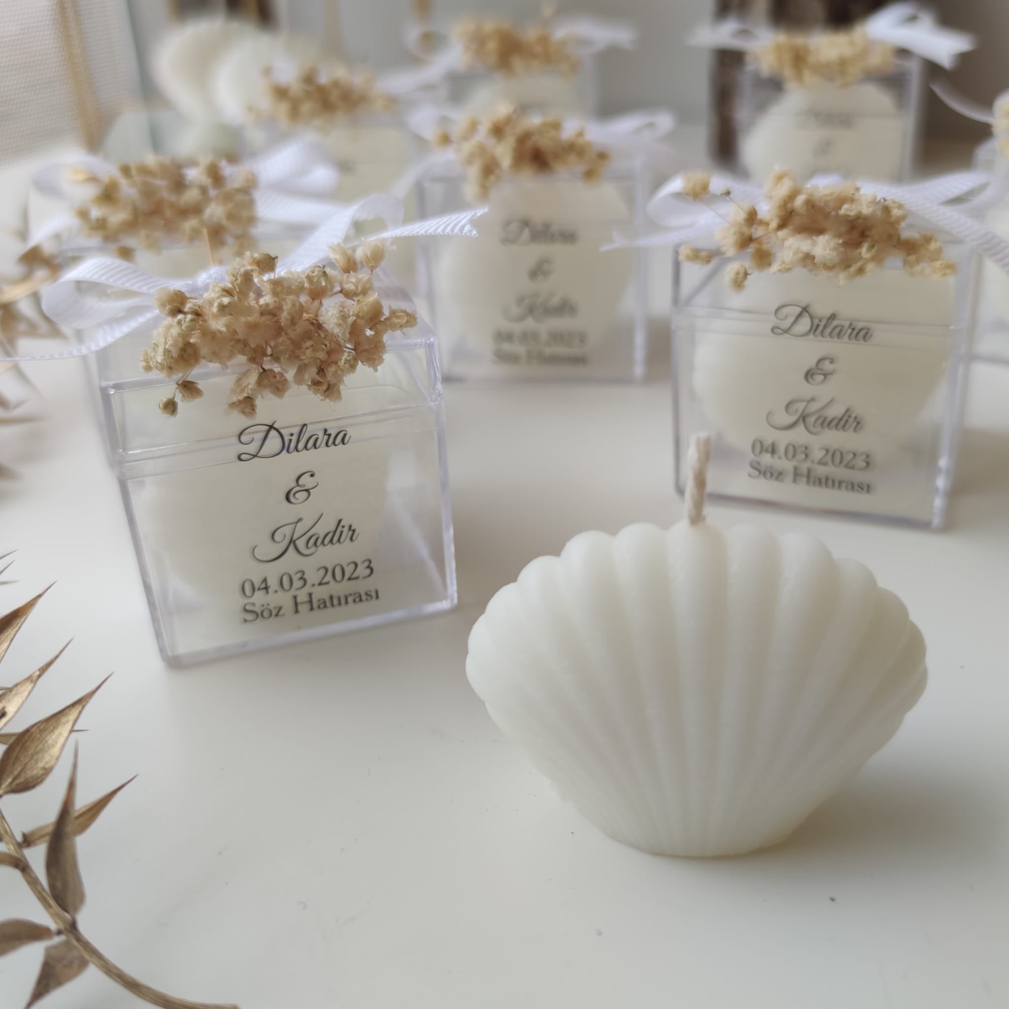 wedding favours for Guest, Candle Sea shell part gifts for baptism, bridal shower, christining